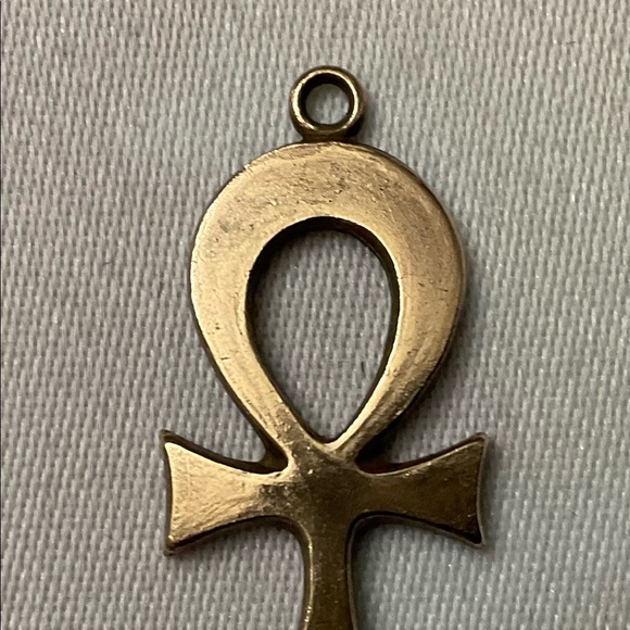 Vintage bronze Ankh charm, signed.  Lovely 60’s era! - Picture 1 of 3
